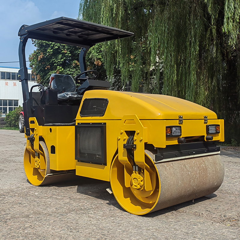 Lutong LTC203: The 3-Ton Dual-Drum Roller Redefining Compact