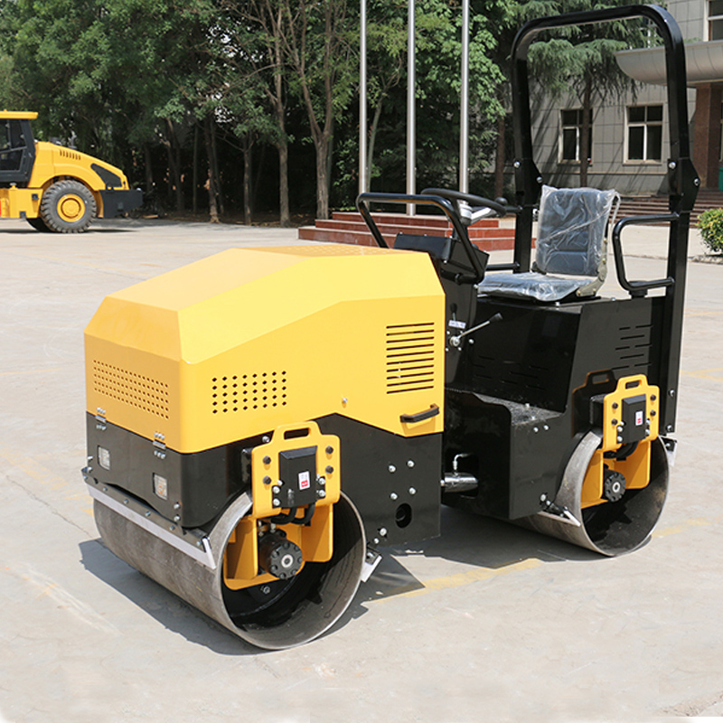 Lutong LTC302: The Ultimate 2-Ton Hydraulic Double-Drum Vibr