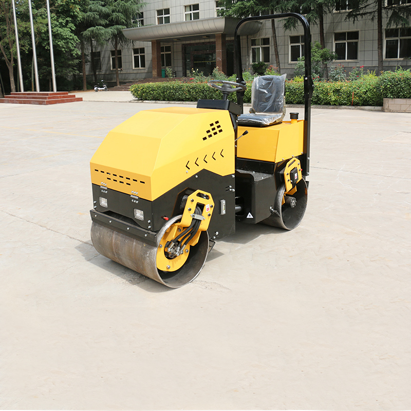 Lutong Launches LTC301 Mini Double‑Drum Vibratory Roller for
