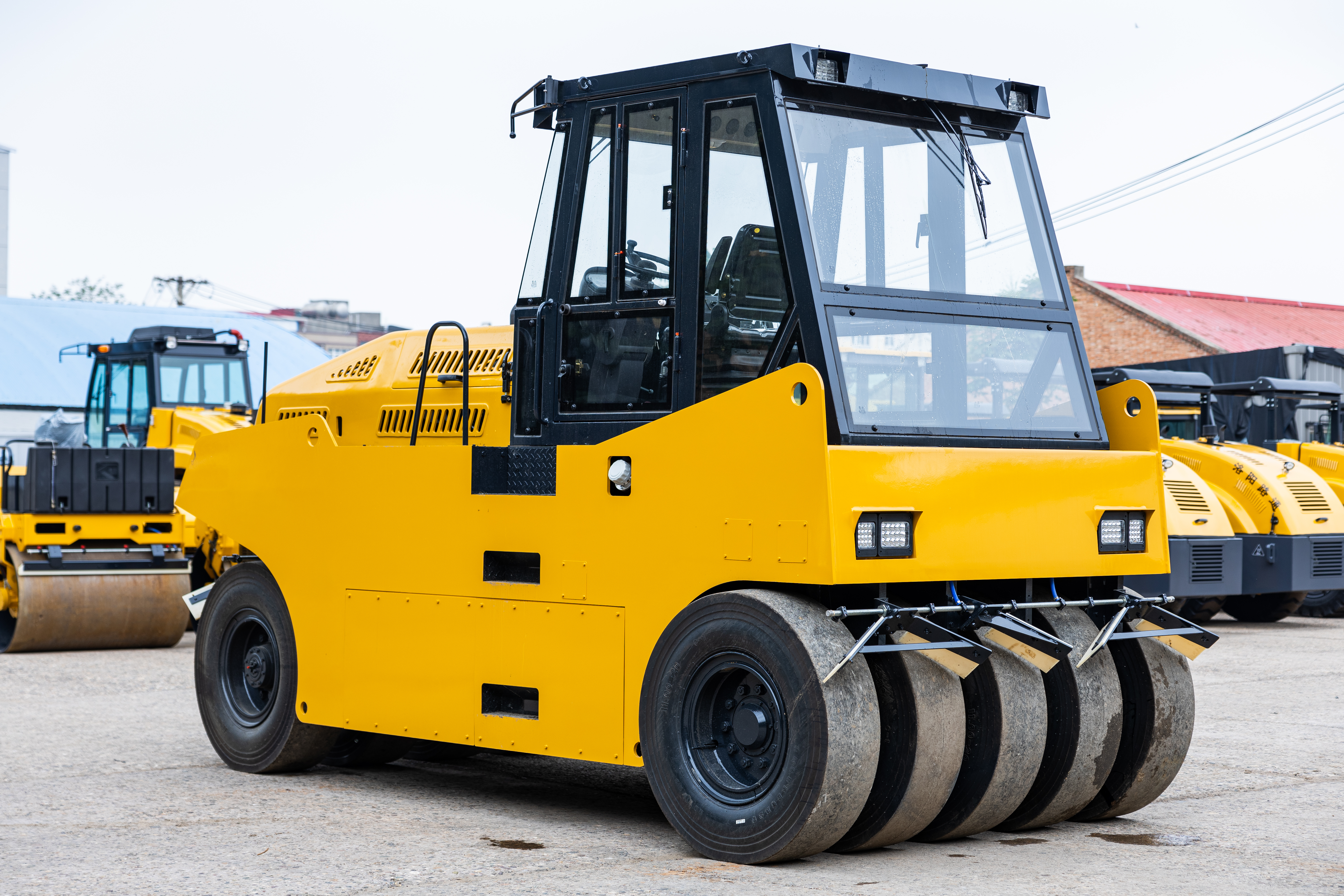 Luoyang Lutong: Optimized Asphalt Compaction Solution with M
